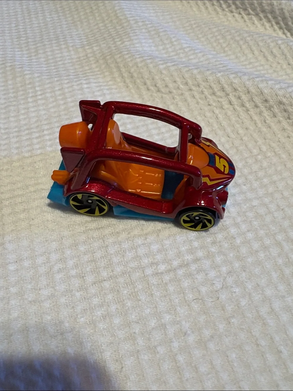 Hot Wheels Matchbox Lot 11 cars Chevy LUV Porsche BMW Ford 40 Jeep